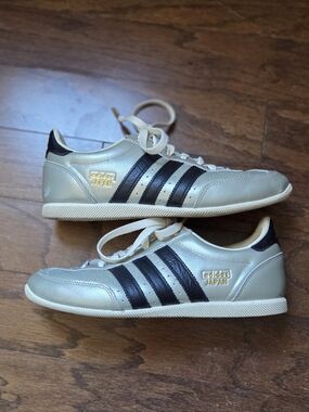 Adidas Women's Silver Japan Sneakers Size 8
